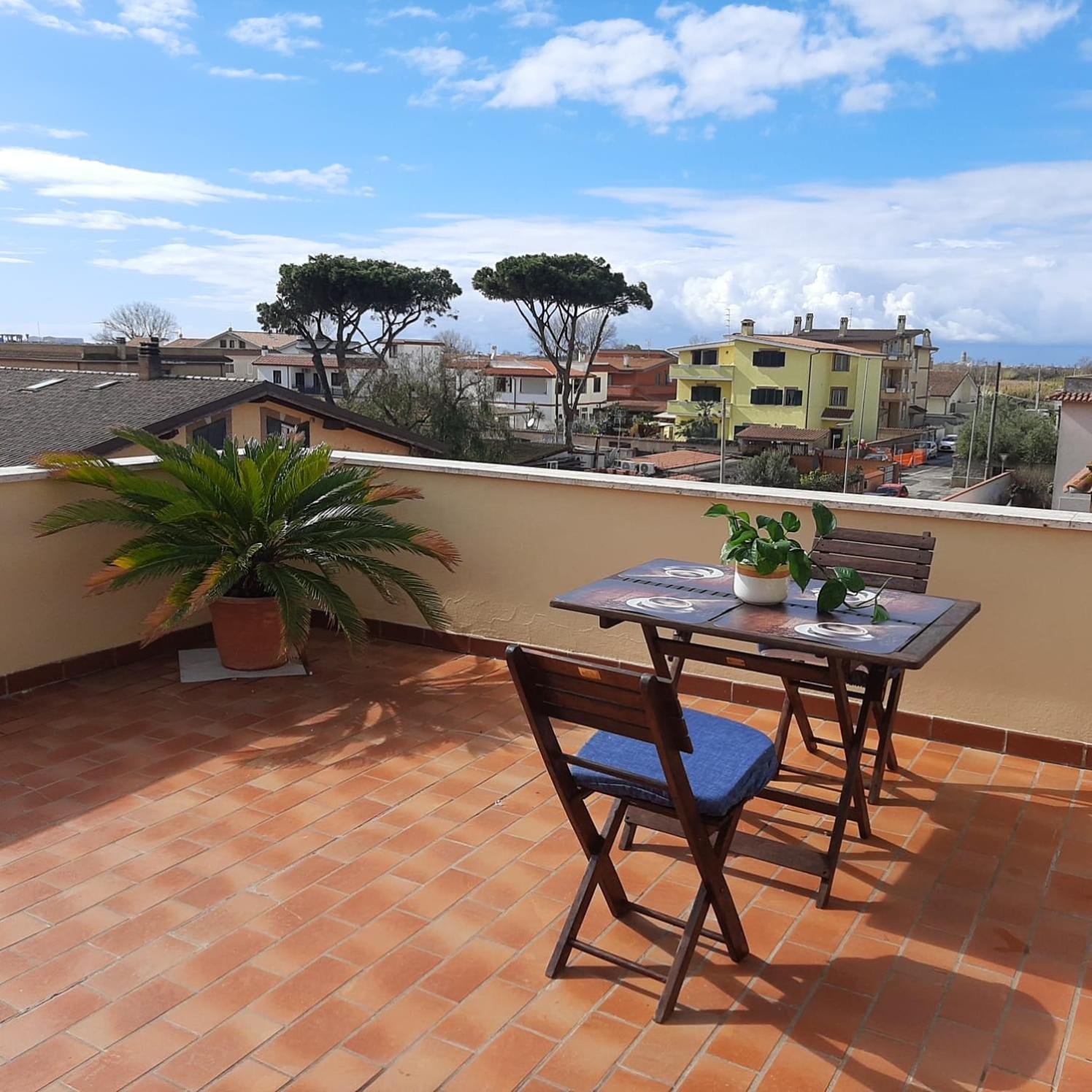 Ferienwohnung La Terrazza Sul Faro Fiumicino Exterior foto
