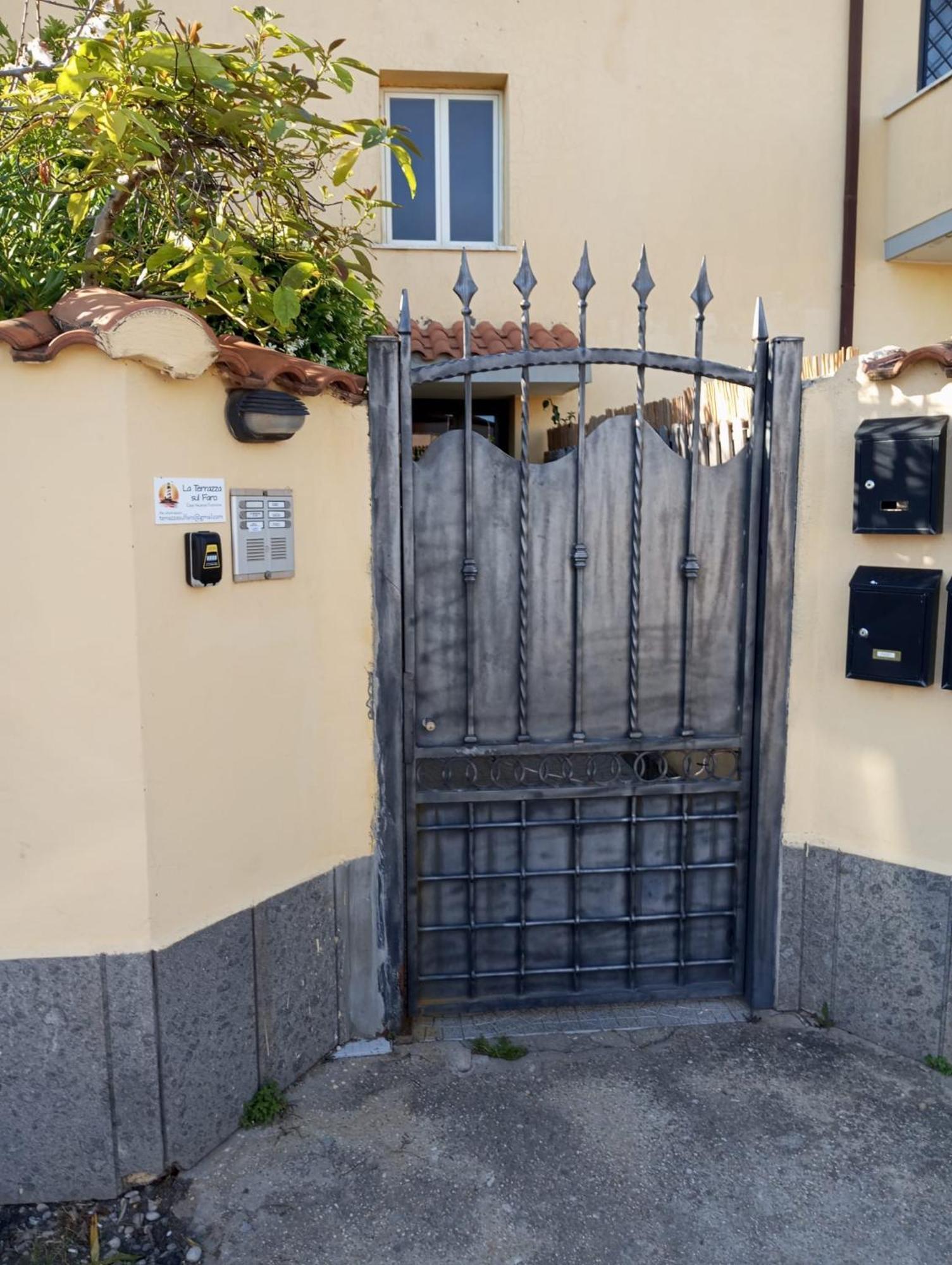 Ferienwohnung La Terrazza Sul Faro Fiumicino Exterior foto