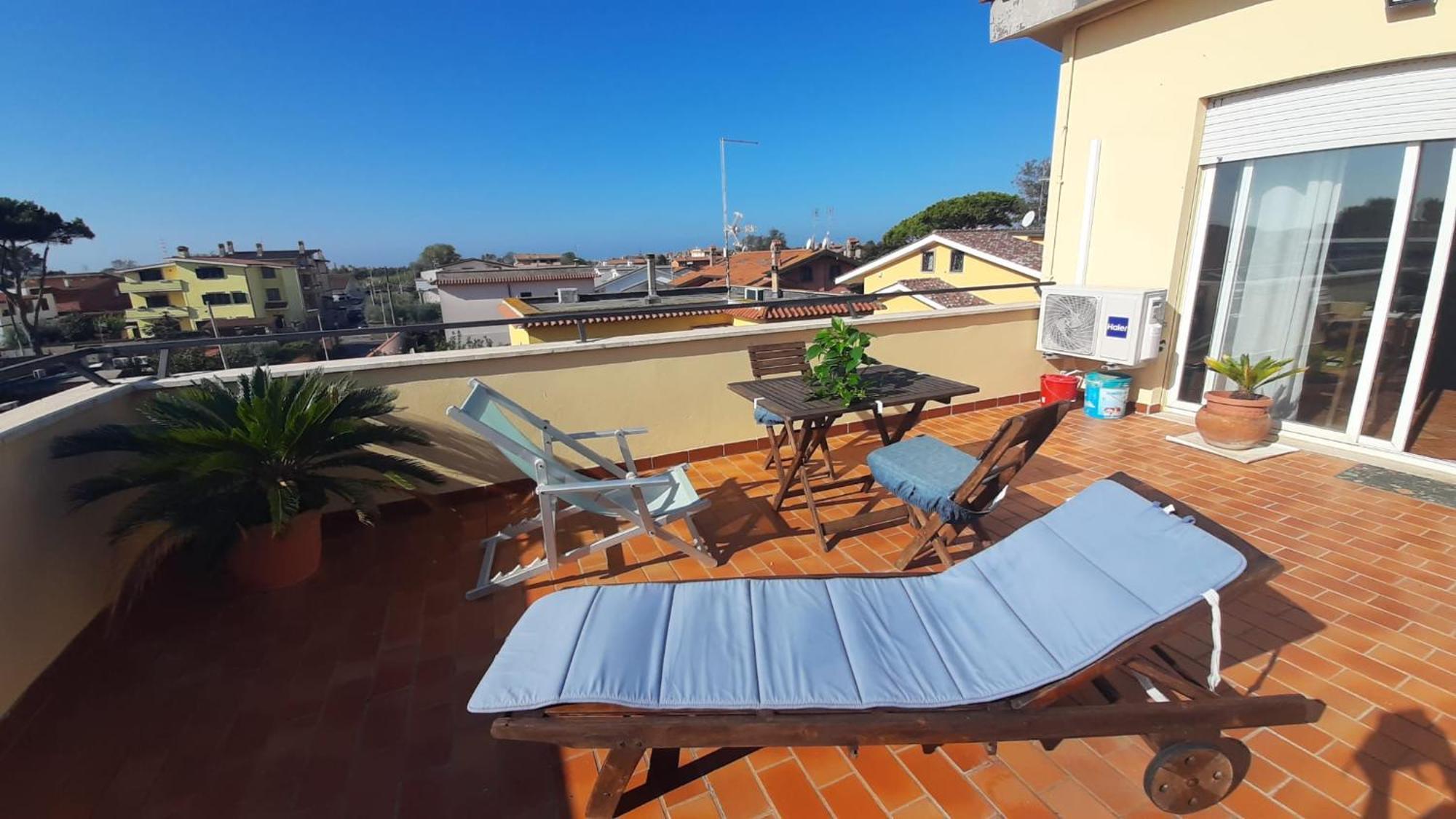 Ferienwohnung La Terrazza Sul Faro Fiumicino Exterior foto